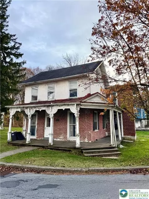 4856 Huckleberry Rd, Orefield, PA 18069
