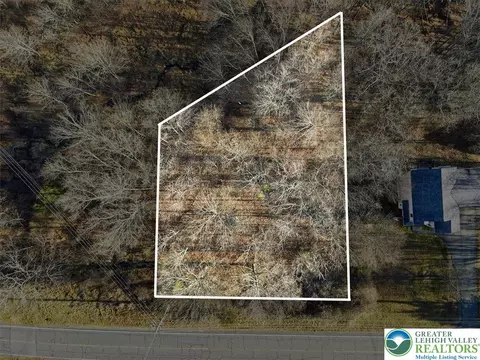 3032 32a Kirkham Rd, Lehman Twp, PA 18324