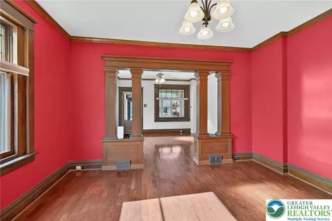 1036 Maple St, Bethlehem, PA 18018 photo 14