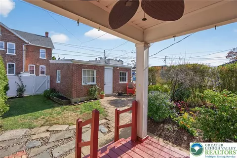 1036 Maple St, Bethlehem, PA 18018 photo 42