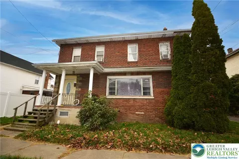 220 Saint Clair St, Wilkes Barre, PA 18705