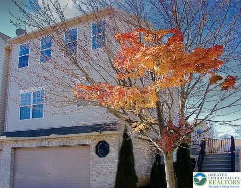 2609 Chestnut Ln, Forks Twp, PA 18040