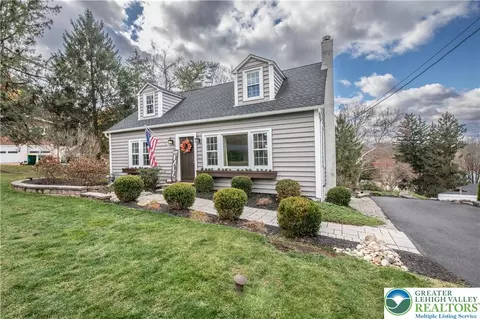801 Ludlow St, Palmer Township, PA 18045