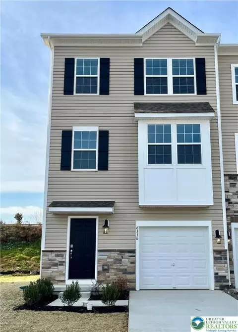 8336 Alexander Ct, Breinigsville, PA 18031