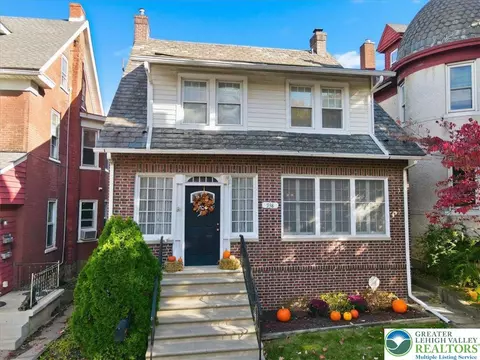 938 Linden St, Bethlehem, PA 18018