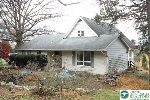 222 Myrtle Ave, Forks Twp, PA 18040