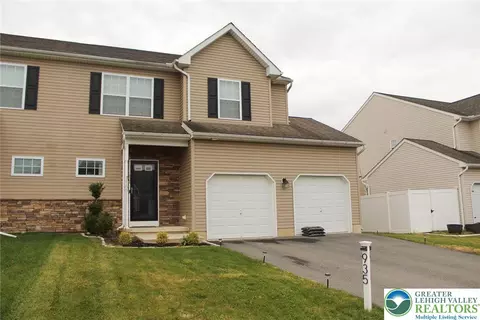 935 Graystone Cir, Northampton, PA 18067