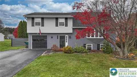 3530 Rocky Ln, Palmer Township, PA 18045