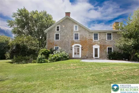 385 Albright Rd, Kutztown, PA 19530