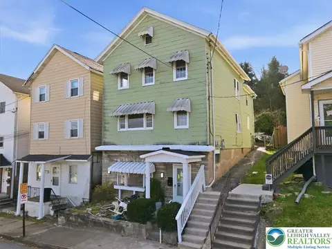 705 Hampton St, Scranton, PA 18504