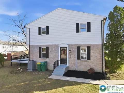5673 Wedge Ln, Wescosville, PA 18106