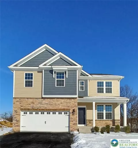310 Knollwood Dr, Forks Twp, PA 18040