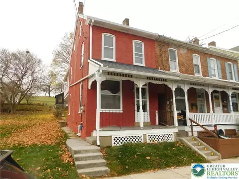 233 Greenwich St, Kutztown, PA 19530