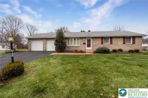 3105 Hecktown Rd, Easton, PA 18045