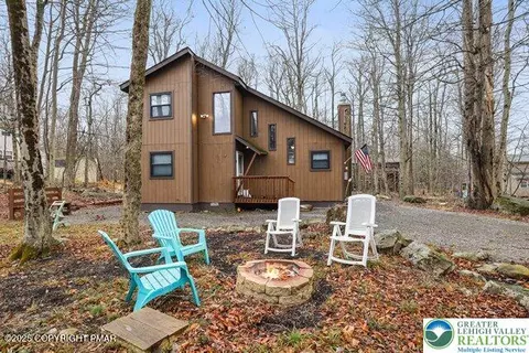 9390 Birch Ln, Coolbaugh Twp, PA 18466