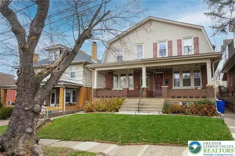 27 N 18th St, Easton, PA 18042