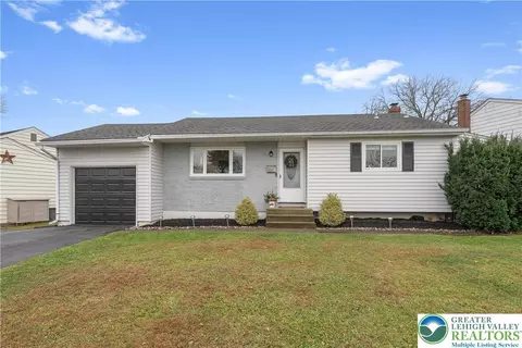 2187 Drury Ln, Bethlehem, PA 18018
