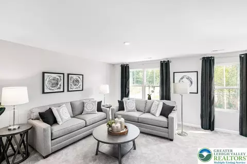 31 Cornerstone Dr #J3, West Brunswick Twp, PA 17961