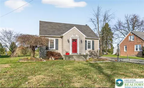 5370 Hanoverville Rd, Bethlehem, PA 18017