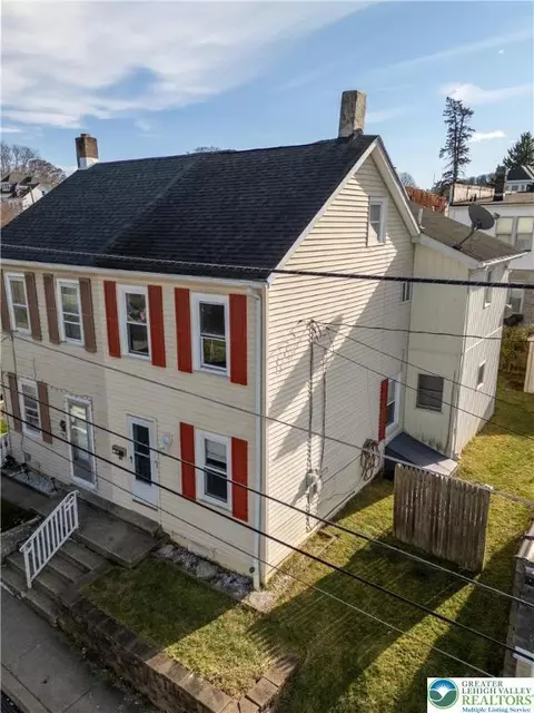 220 W Kleinhans St, Easton, PA 18042