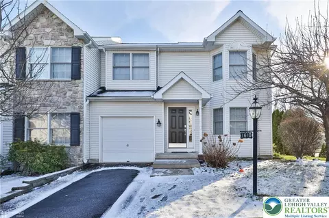1610 Sculac Rd, Bethlehem, PA 18020