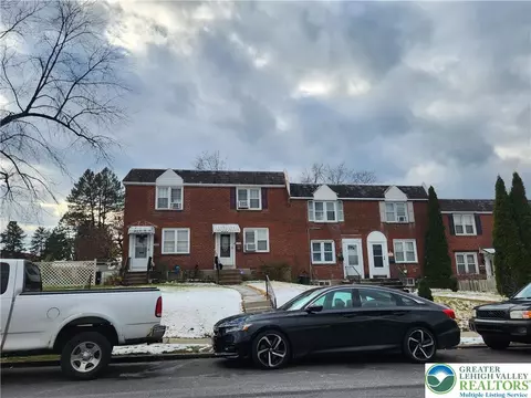 1992 S Delaware St, Allentown, PA 18103