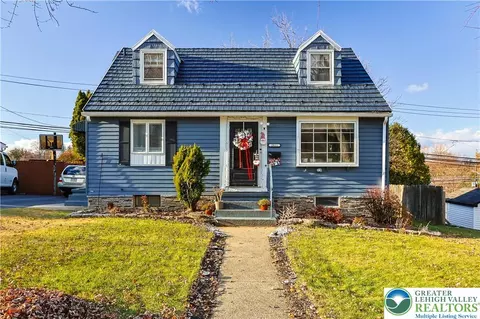 2811 W Fairview St, Allentown, PA 18103