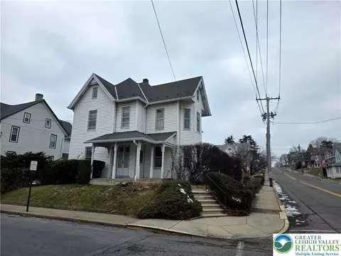 205 W 27th St, Northampton, PA 18067