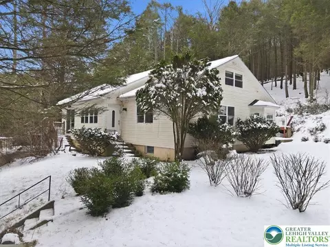 172 Evergreen Hollow Rd, Effort, PA 18330