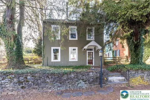 913 Old Bethlehem Rd, Quakertown, PA 18951