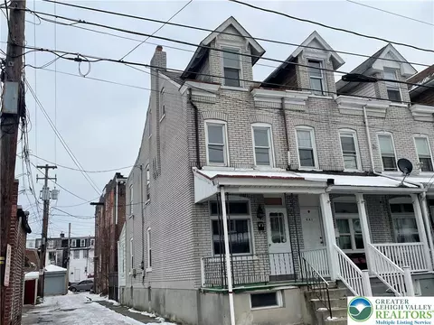 643 N New St, Allentown, PA 18102