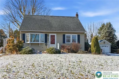 3074 Clearview, Palmer Township, PA 18045