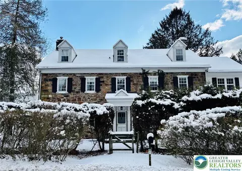 5774 Landis Mill Rd, Bethlehem, PA 18015