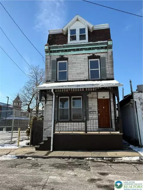 40 N Wood St, Allentown, PA 18101