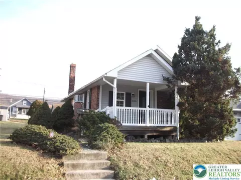 506 Evergreen St, Emmaus, PA 18049