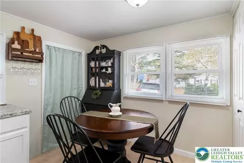 16 Springridge Rd, Bath, PA 18014 photo 25
