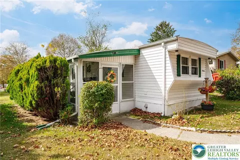 16 Springridge Rd, Bath, PA 18014 photo 4
