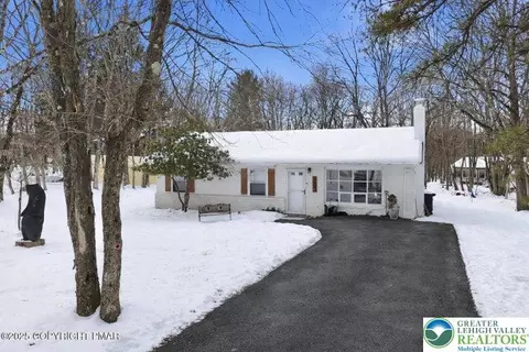183 Crescent Way, Albrightsville, PA 18210