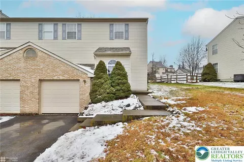 316 S 16th St, Emmaus, PA 18049