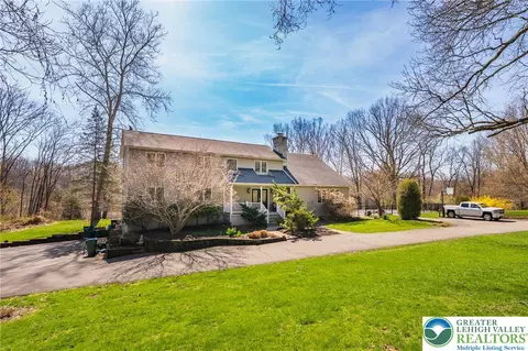 33 Ward Rd, Other Nj Counties, NJ 07825