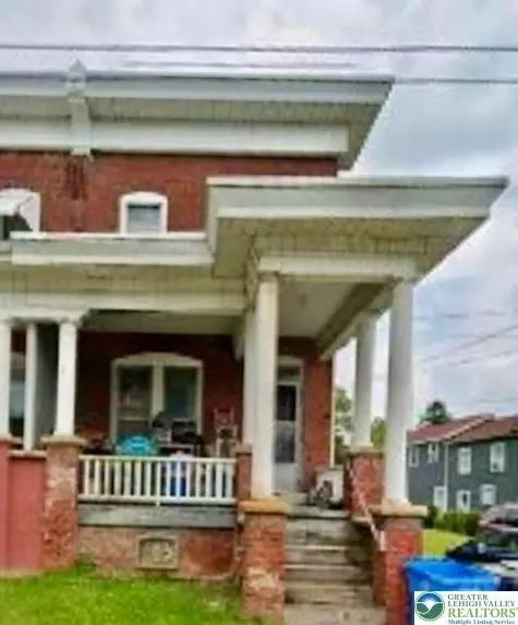 46 Cherry St, Walnutport, PA 18088