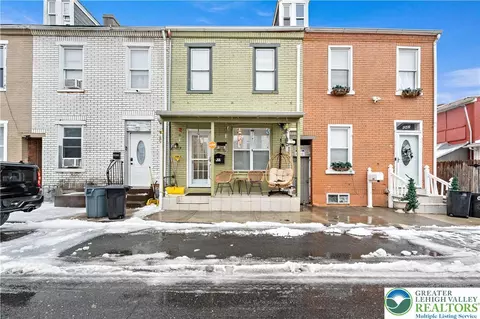640 N Lumber St, Allentown, PA 18102