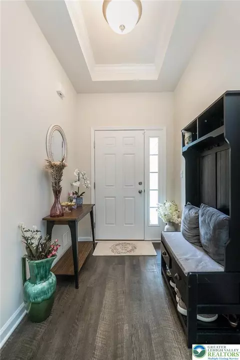 Entry Way - 3697 Cottage Dr, Bethlehem, PA 18020 photo 1 of 1