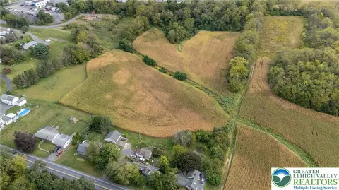4381 Mauch Chunk Rd, North Whitehall Twp, PA 18037