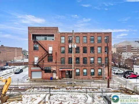 123 N Lumber St, Allentown, PA 18102