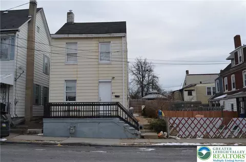 320 S 11th St, Easton, PA 18042