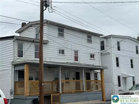 35 Vine St, Tamaqua, PA 18252