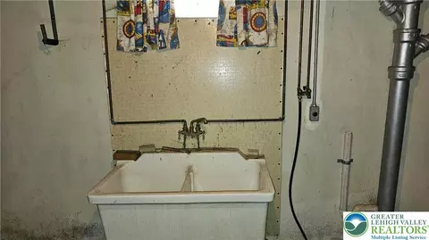 Other - 325 E Walnut St, Hellertown, PA 18055 photo 12 of 16