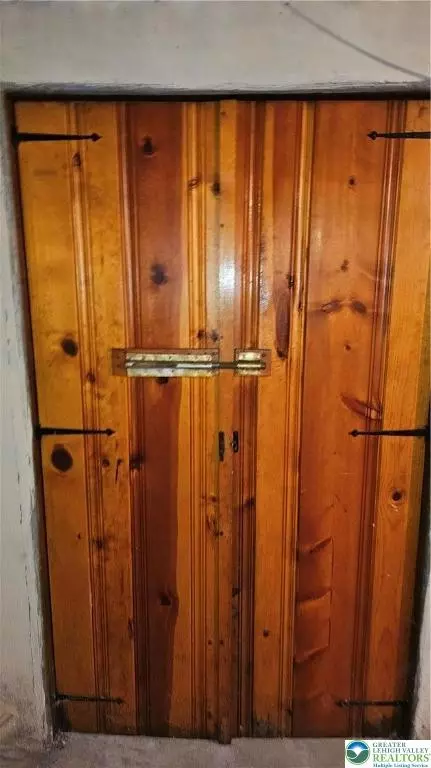 Entry Way - 325 E Walnut St, Hellertown, PA 18055 photo 1 of 1