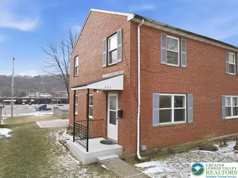 228 Palmer St, Easton, PA 18042